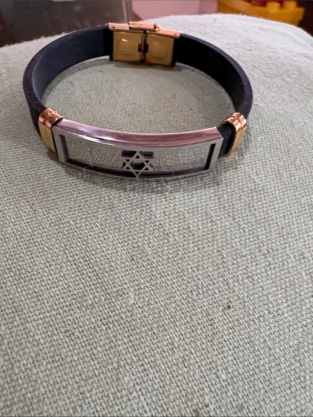 Imported-Israel-stainless steel and Silicone Bracelet with Silver Star of David